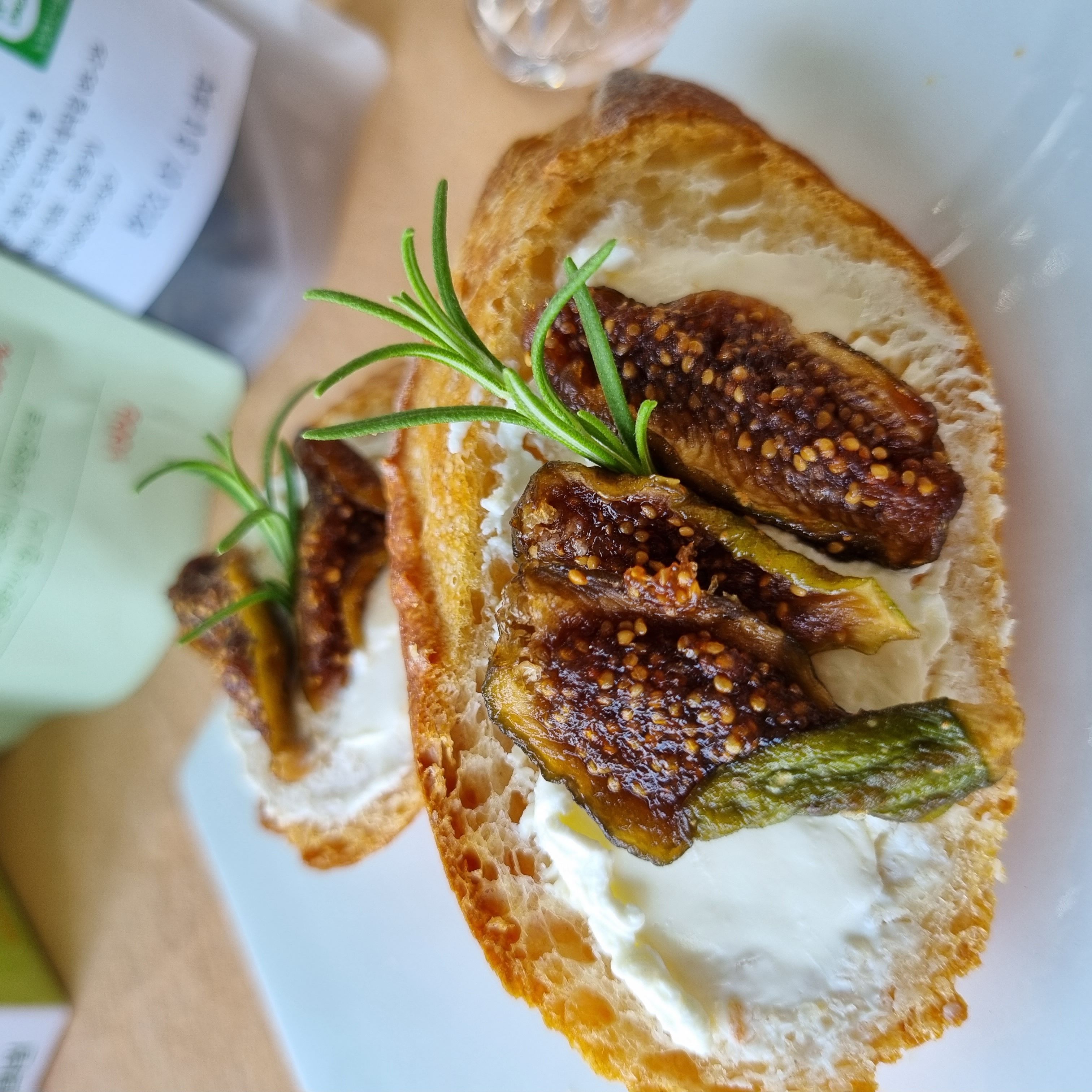 Fig Bruschetta